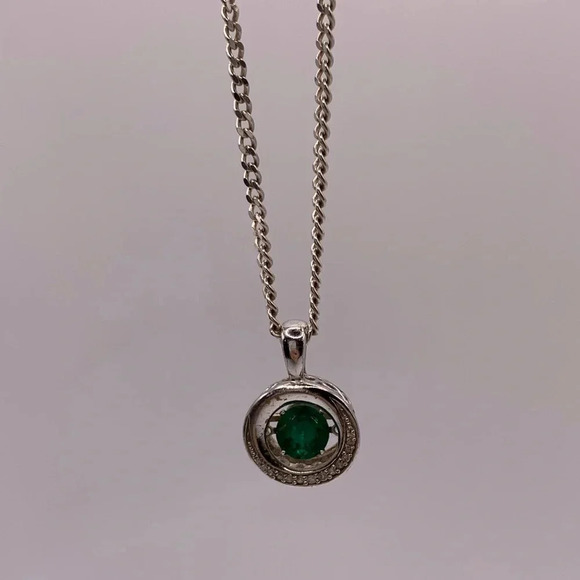 925 sterling silver lab emerald and Diamond  necklace - Picture 10 of 10